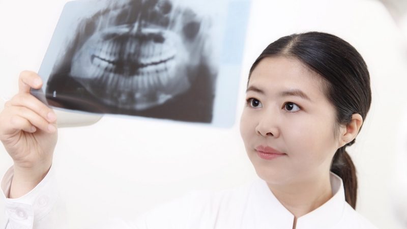 半口种植牙牙冠咬合调整，这些标准你了解吗？**